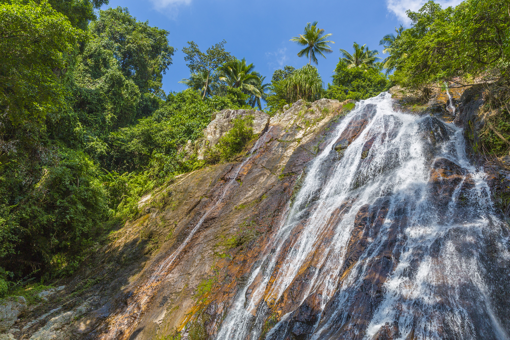 Na Muang Waterfall