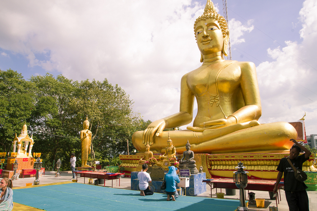 Pattaya złoty budda