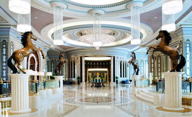 Ritz-Carlton