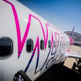 Gorąca obniżka w Wizz Air 🤍💜✈️ Znakomite kierunki w cenach już od 143 PLN