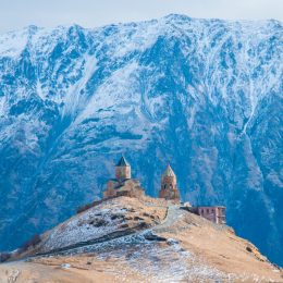 Tanio 😮❗️ Wycieczka do Gruzji za 356 PLN 🔥 Loty do Kutaisi i hotel w cenie 😎