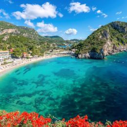 Korfu w maju 🔥 Okołoweekendowy wyjazd za 819 PLN 🇬🇷 Loty i hotel ze śniadaniami 😍