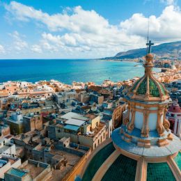 Zimowy city break na Sycylii 🇮🇹 Loty (piątek-poniedziałek) i hotel w centrum Trapani za 679 PLN 😎