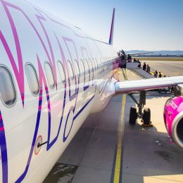 Duże zmiany w Wizz Discount Club! Koniec ze zniżkami na najtańsze bilety, a samo członkostwo mocno drożeje