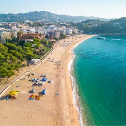 Promocja na wyjazd do Hiszpanii 👙⛱️ Lloret de Mar za 659 PLN z lotami i ⭐⭐⭐⭐ hotelem