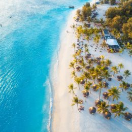 Zanzibar z all inclusive za 3891 PLN 👙👣🌊 Loty z Warszawy i ⭐⭐⭐⭐ hotel przy plaży 🏖️🍸