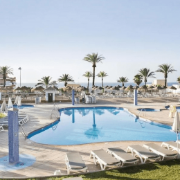 Wypoczynek w słonecznej Hiszpanii 🌞🎄 4* hotel blisko plaży za 1663 PLN