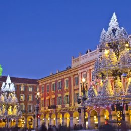 Przedświąteczna wycieczka na Lazurowe Wybrzeże 🌊🎄 Loty do Nicei i hotel za 719 PLN 🇫🇷