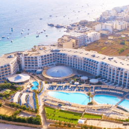 All inclusive na Malcie w 5* hotelu 🌊🏝️ Zimowy odpoczynek w Mellieha Bay za 1767 PLN