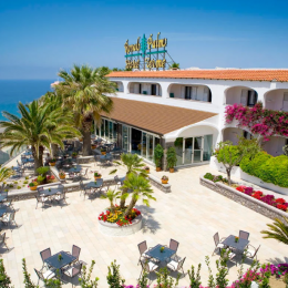 Włoski raj na Ischii 🍹✨ 4* hotel z basenami termalnymi i wyżywieniem za 2869 PLN 🌴🇮🇹