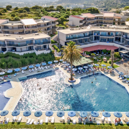 Wczasy na Rodos z all inclusive 🌴🍹 4* hotel blisko słynnej zatoki za 2215 PLN