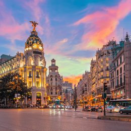 🔥 Weekend w Madrycie za 779 PLN ✈️🇪🇸 Loty w świetnych godzinach + hotel w centrum! 💥