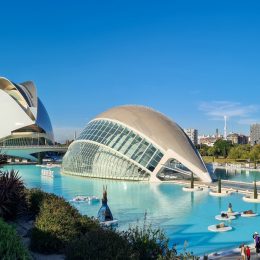 🌊 Klimatyczna Walencja za 789 PLN 💙✈️ Loty i pobyt w ⭐⭐⭐⭐hotelu 😍