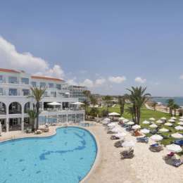 Wyspa Afrodyty na wyciągnięcie ręki 🌊💛 4* hotel przy plaży w Pafos (z wyżywieniem) za 1569 PLN 🍴☕