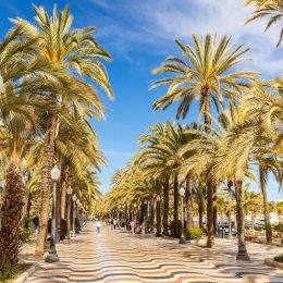 Hiszpański weekend na Dzień Kobiet 🌸🇪🇸 City break w Alicante za 789 PLN 🥰