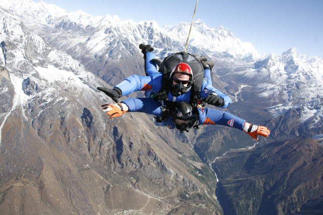 7-everest-skydive-com