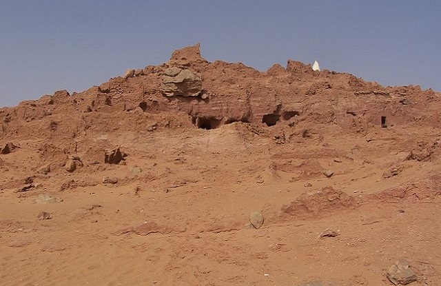 10-aoulef_abbas-adrar_wikimedia-org_