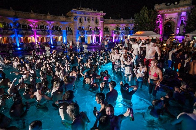 1. facebook_com_retox.partyhostel