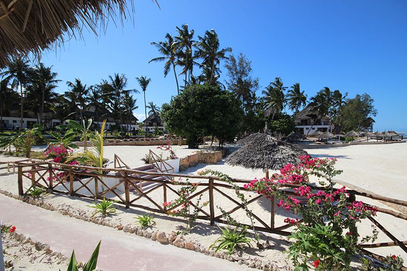 Paradise Beach Resort