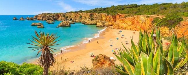 Porto i Faro w jednej podróży z Warszawy za 252 PLN