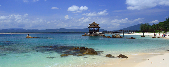 Tanie loty na południe Chin. Sanya z Warszawy od 1817 PLN