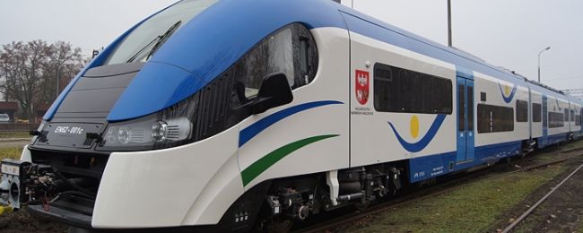 Niedługo nie poznasz, co podjeżdża na peron. Największy przewoźnik w Polsce zmieni nazwę, kolory i…