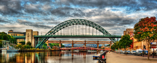 Tanio do Anglii: Newcastle z Warszawy za 78 PLN (dużo terminów)