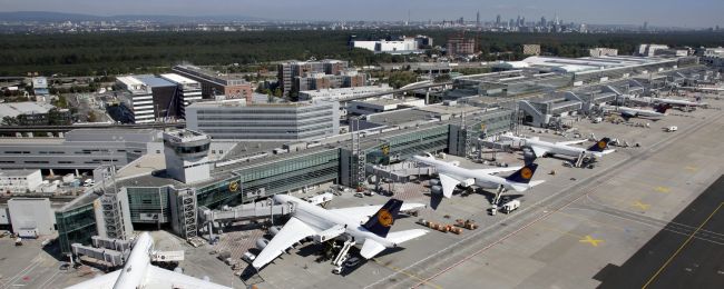 Bunt przewoźników we Frankfurcie. Wpuszczenie Ryanaira wyjdzie lotnisku bokiem?