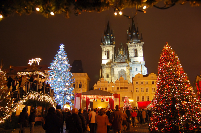 Praga Jiri Foltyn shutterstock_122038996 tekst