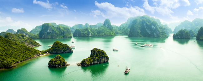 Tanie loty do Bangkoku i Hanoi od 1373 PLN, Phuket i Dżakarta od 1666 PLN, (wylot z Warszawy, powrót do Berlina)