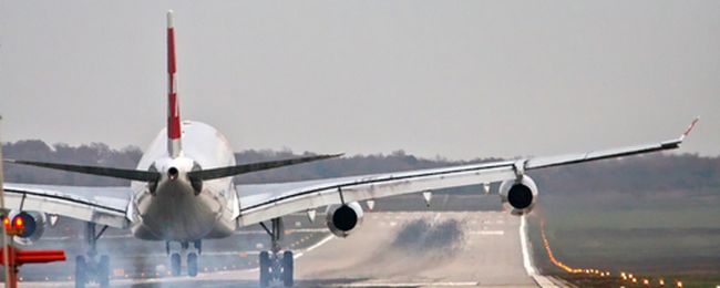 Mieszkańcom Podlasia nie zależy na nowym lotnisku? Bardzo mizerna frekwencja w referendum