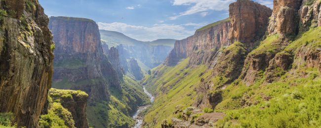 Najbardziej dziwaczne przejścia graniczne na świecie. Tam, gdzie stykają się 4 kraje i miejsca, których… nikt nie chce