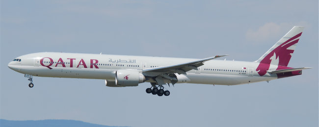 Qatar Airways odwołuje promocję ze „złotym biletem” dla Polski! Serwery nie wytrzymały?