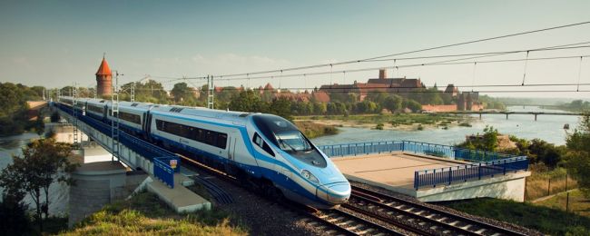 Do 2023 r. w Polsce powstanie 350 km szybkiej kolei, a PKP chce nawet więcej. Sprawdź, gdzie pojedziemy ponad 200 km/h