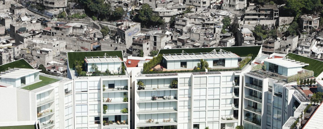 Luksus i bieda. Hotele i slumsy, wieżowce i lepianki. Oto turystyczne kontrasty