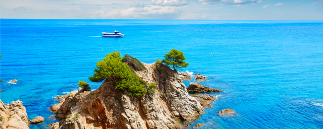 Tygodniowy pobyt na Costa Brava z Poznania za 801 PLN (loty Ryanair + noclegi + auto)