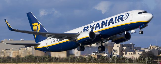 Strajk na lotnisku? Nie ma problemu! Ryanair sprowadził własnych pracowników do obsługi (związkowcy wściekli)
