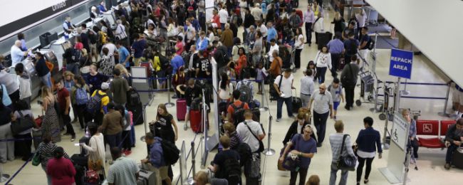 Pobyt na tych lotniskach to czysta przyjemność, ale są też takie rodem z horroru. Pasażerowie znowu wybrali najgorsze i najlepsze lotniska świata