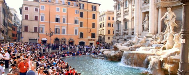 Fontanna di Trevi – skarbonka przynosząca większy zysk niż niektóre muzea