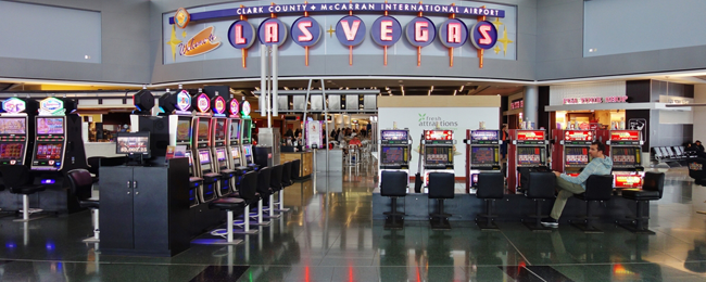 Kino, lodowisko albo… browar. Oto najciekawsze atrakcje na lotniskach