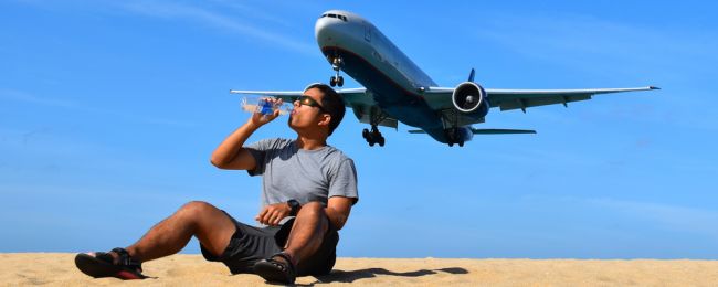 13 godzin o wodzie i kanapkach! Zobacz najdłuższe trasy tanich linii lotniczych