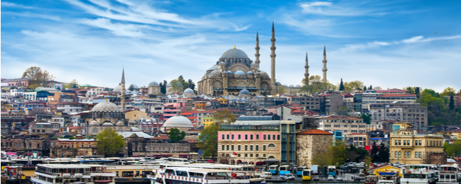 Loty w klasie biznes z Warszawy: Ankara 847, Stambuł 852, Tbilisi 1141, Baku 1238, Dubaj 1335, Teheran 1651, Ałmaty 1724 oraz Astana za 1779 PLN