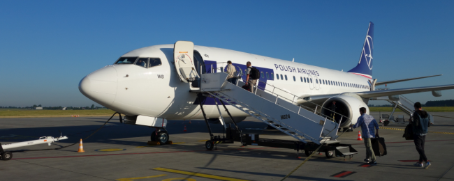 LOT odkrył żyłę złota na lotach do Izraela. Ale co z kontrolami na lotniskach?