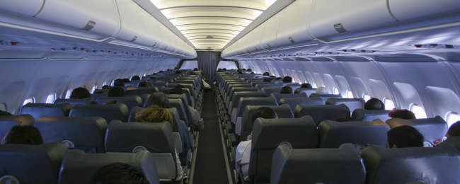 Oto najlepsze i najgorsze miejsca w samolocie. Jak wybrać najlepszy fotel i nie dać się oszukać?