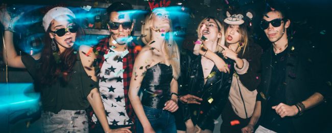 Znany grecki kurort chce zabronić wjazdu Brytyjczykom, by zachęcić rodziny z dziećmi