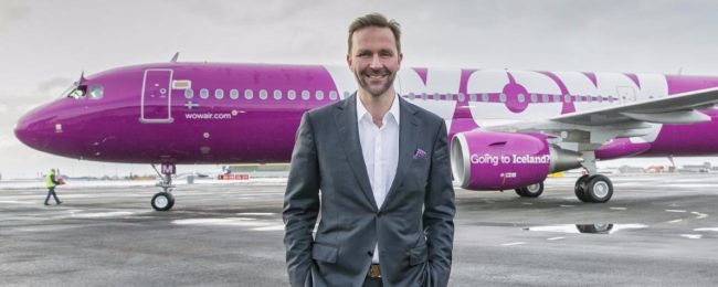 Prezes WOW Air szokuje: Wkrótce będziemy płacić pasażerom, żeby chcieli z nami polecieć