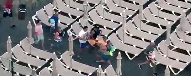 Bieg i wielka bitwa o leżaki. Tak na Kanarach plażowicze walczą o najlepsze miejsca! Najlepsi są…