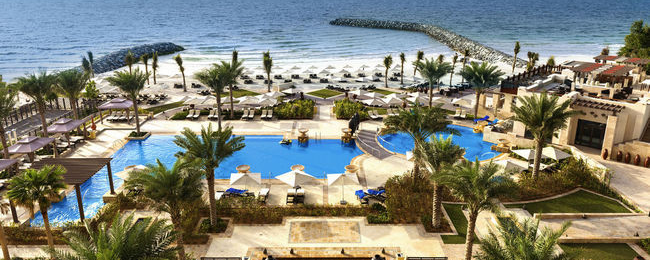 Tygodniowy wypoczynek w Zjednoczonych Emiratach Arabskich w 5* hotelu śniadaniami za 2580 PLN (z Katowic)