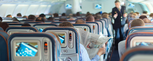 Coraz mniej miejsca na nogi to dopiero początek. Szykuje się rewolucja w samolotach?