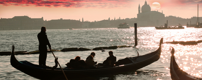 Wenecja na przedłużony weekend za 299 PLN. Loty last minute z Warszawy i noclegi ze śniadaniami